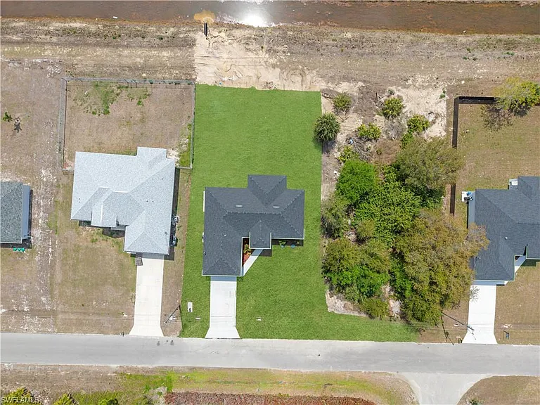 2705 Darlene Pl — Photo 34