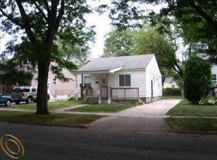 256 W Strathmore Ave, Pontiac, MI 48340