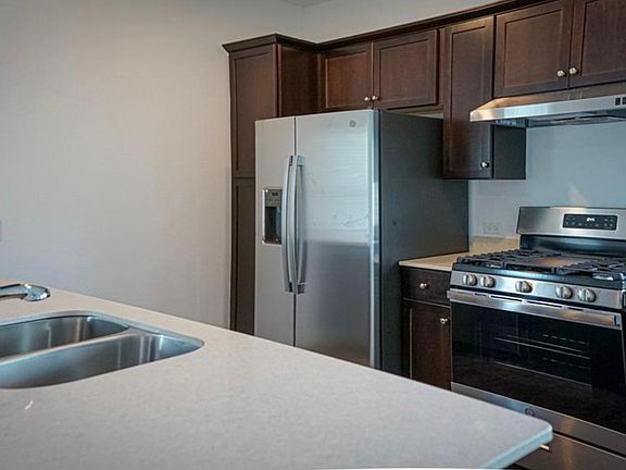 5th image of 15423 Sweet Mimosa Dr