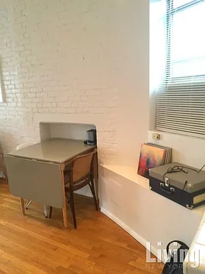 Rented by Living New York | media 22