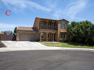 2188 Buckingham Ave, Clovis, CA