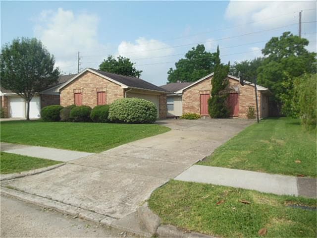 1st image of 2111 Squire Dobbins Dr
