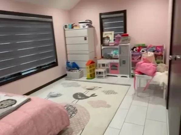 138-22 82nd Avenue image 10 of 17