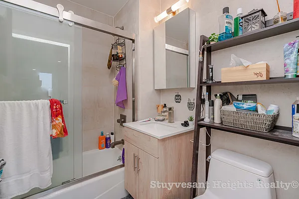 Rented by Stuyvesant Heights Realty Corp | media 43