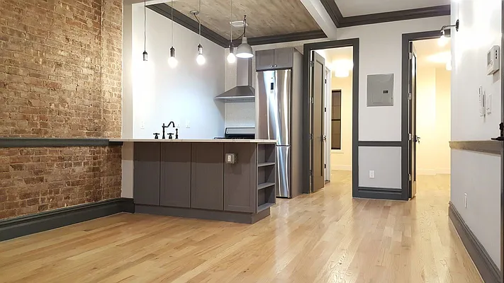 Rented by Premier Metro Realty Corp | media 1