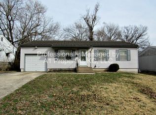 9305 Lewis Ave, Kansas City, MO 64138