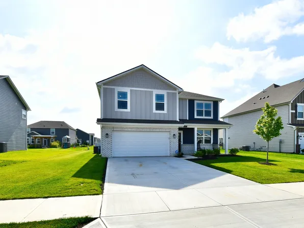 678 Blackrock Dr, Pendleton, IN 46064