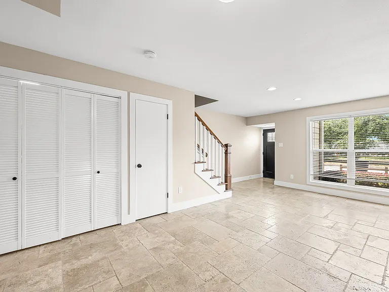 Kempwood Place Townhomes — Photo 2