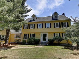 4 Frederick Ln, Cumberland, RI 02864