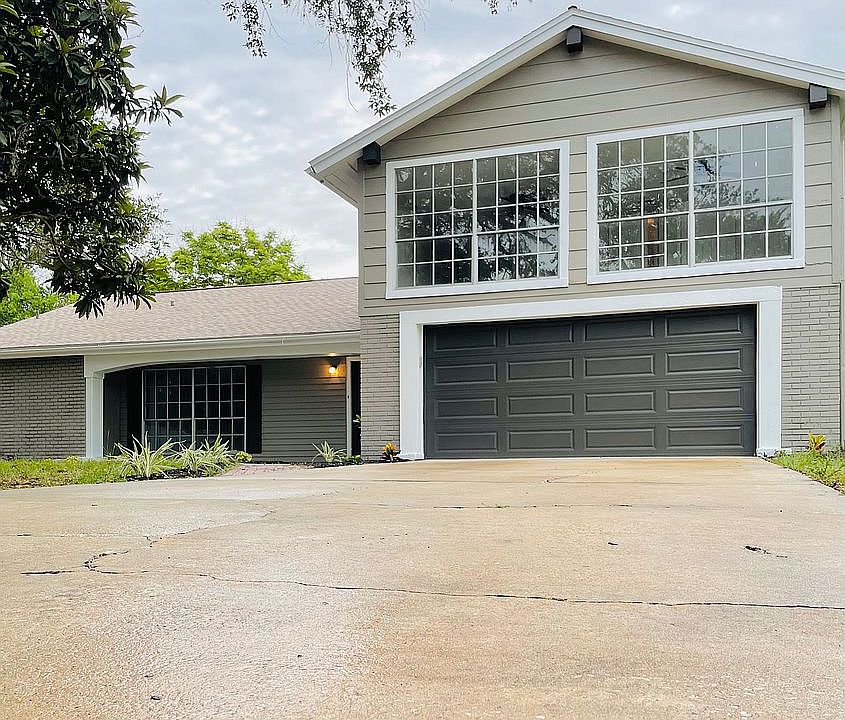 1st image of 8610 Wagon Wheel Ln