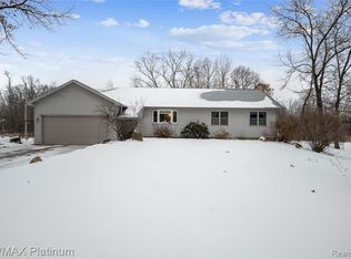 4467 Dalton Rd, Jackson, MI 49201