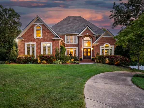 5718 Mountain Grove Dr, Chattanooga, TN 37421
