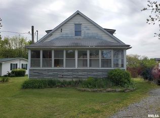 4369 Chester Rd, Chester, IL 62233