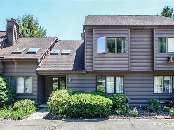 23 Twin Oaks #23, New Milford, CT 06776