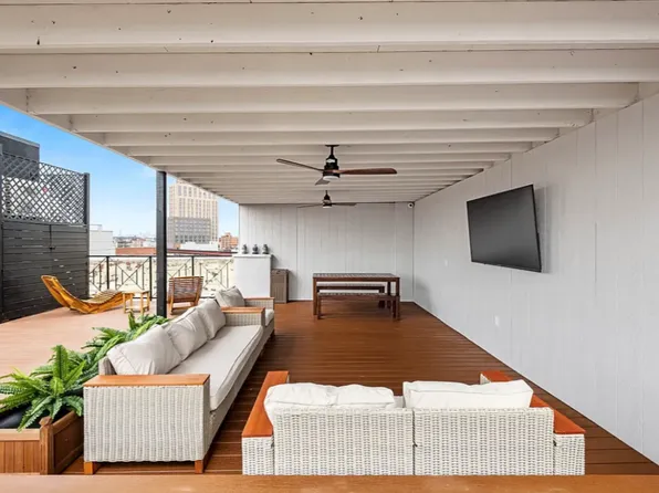 16 Howard Avenue image 1 of 23