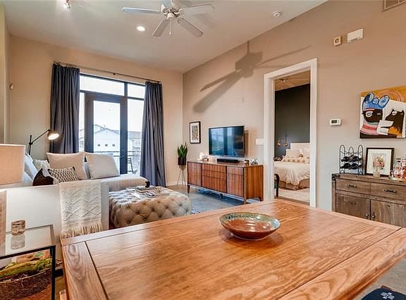 4th image of 2525 S Lamar Blvd APT 301