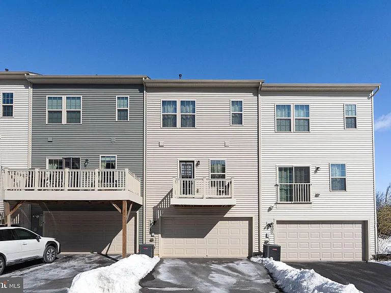 9599 Tall Oaks Rd — Photo 38