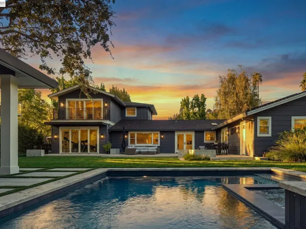 30 Saint Andrews Pl, Alamo, CA 94507