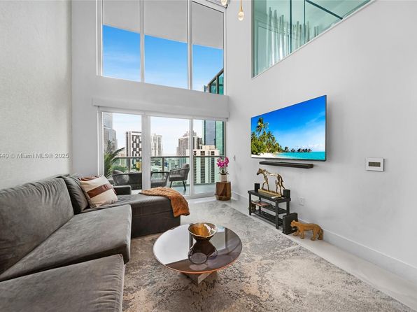 41 SE 5th St APT 1407