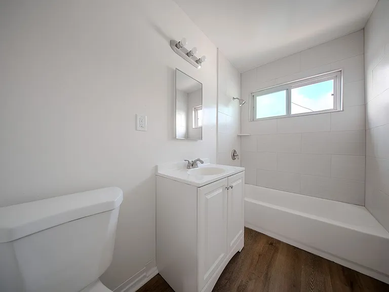 4122 Deeboyar Ave — Photo 14