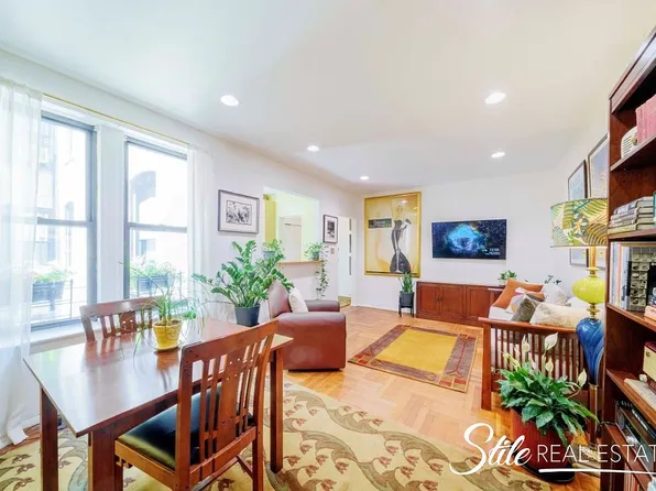 277 Washington Ave APT 3F, Brooklyn, NY 11205