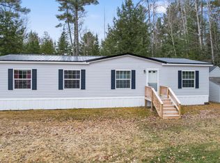 5 Pinkham Farm Rd, Milford, ME 04461