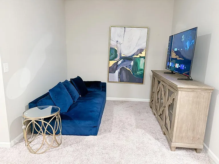 2619 Irwell Way — Photo 6