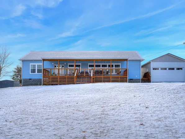 6744 Falling Branch Rd, Radford, VA 24141