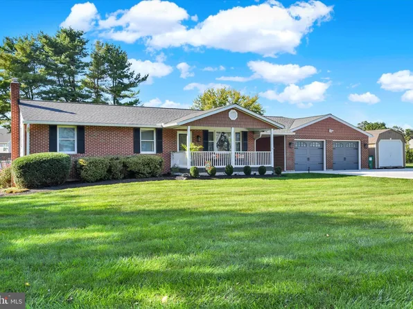 2116 Paddock Ln, Finksburg, MD 21048