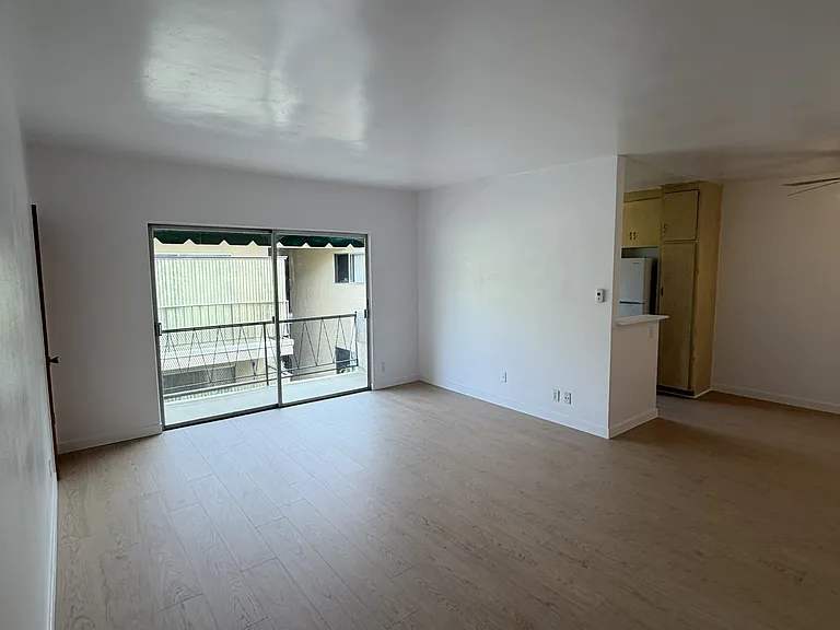 825 Euclid St #5 — Photo 2