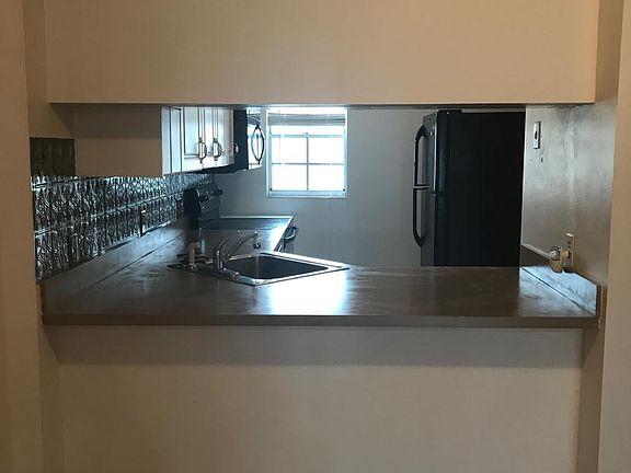 Dining/Kitchen
