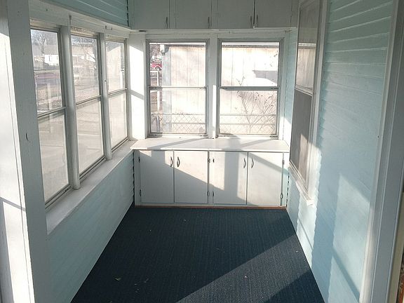 5th image of 1424 S A St