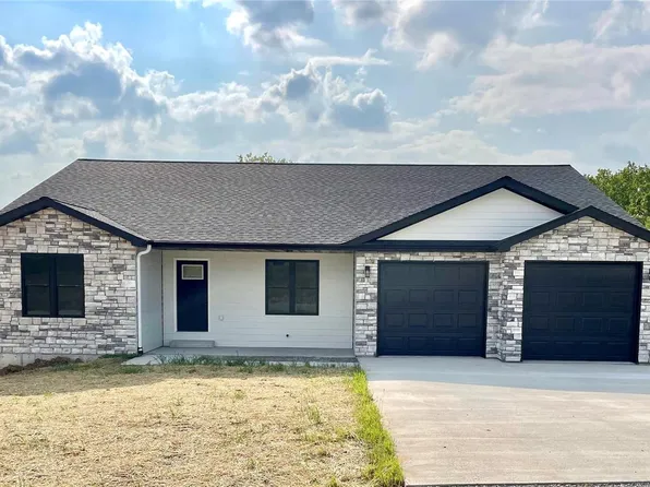 5730 Brady Rd, Hannibal, MO 63401