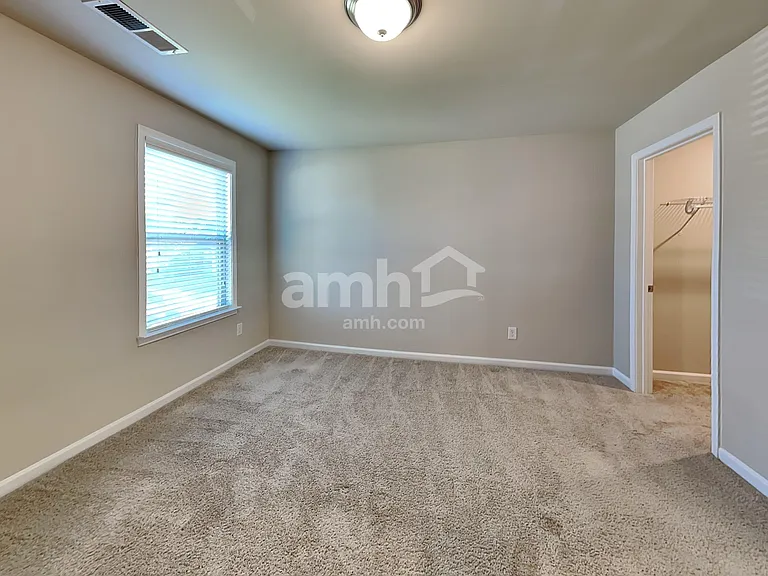 70 Orchard Ln — Photo 17
