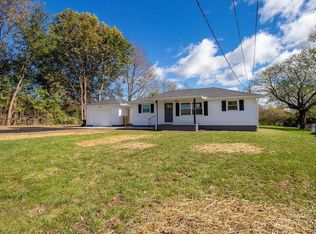 4716 Waynes Trace Rd, Hamilton, OH 45011