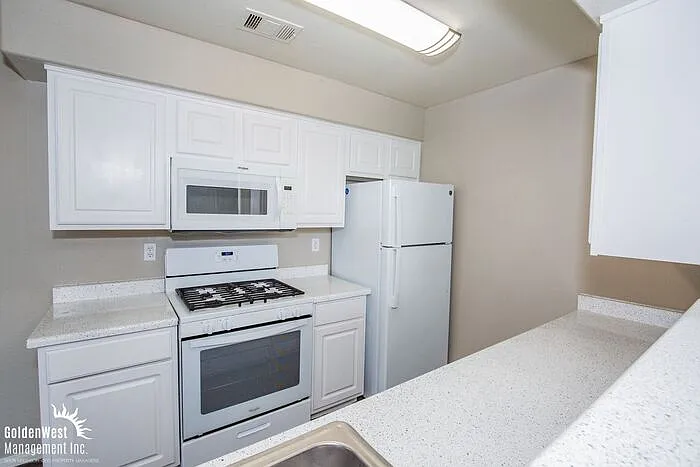 3940 Scott Robinson Blvd #1139 — Photo 6