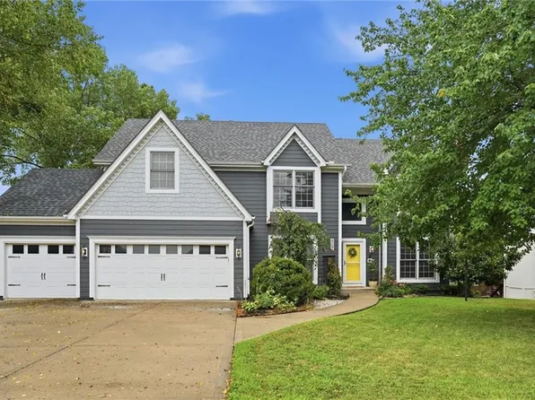 809 Cottonwood Pl, Liberty, MO 64068