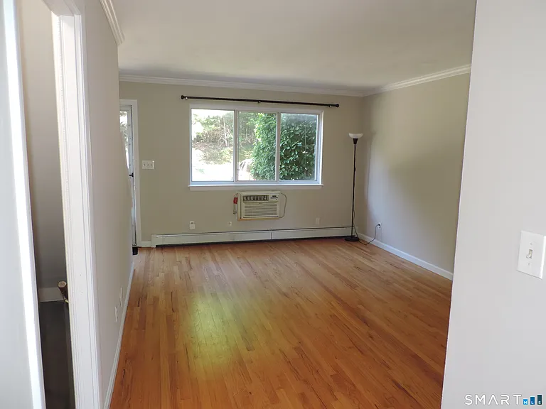 224 New Britain Ave #8 — Photo 11