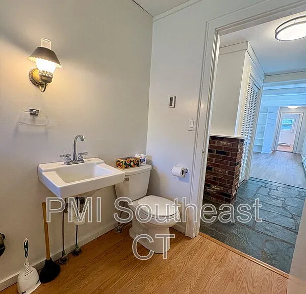 226 Pequot Ave — Photo 27