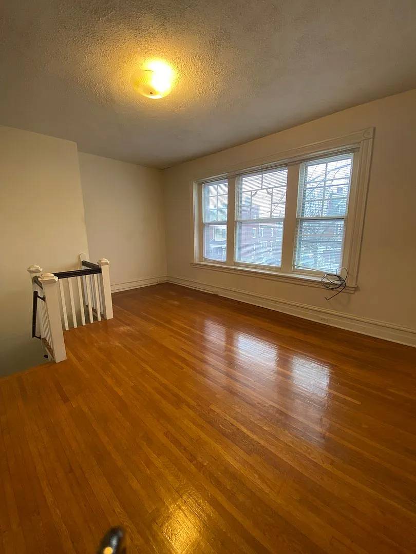 603 W Lemon St — Photo 4
