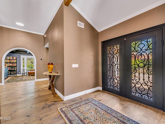 5th image of 4892 Floresta Ct