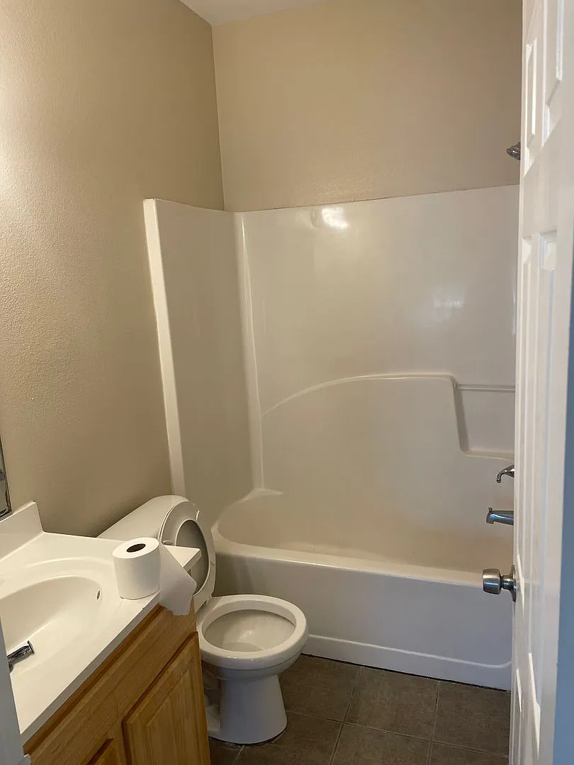 House for Rent — Photo 3