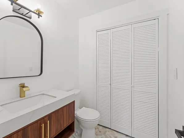 312 Garfield Avenue image 10 of 24