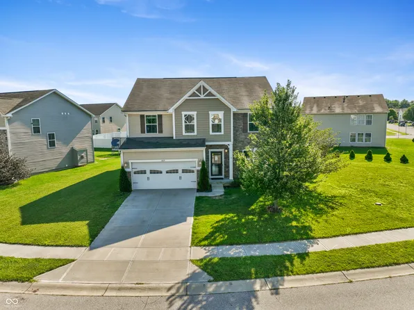 6615 School Branch Dr, Brownsburg, IN 46112