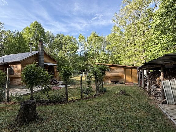 3rd image of 3162 Northcutts Cove Rd