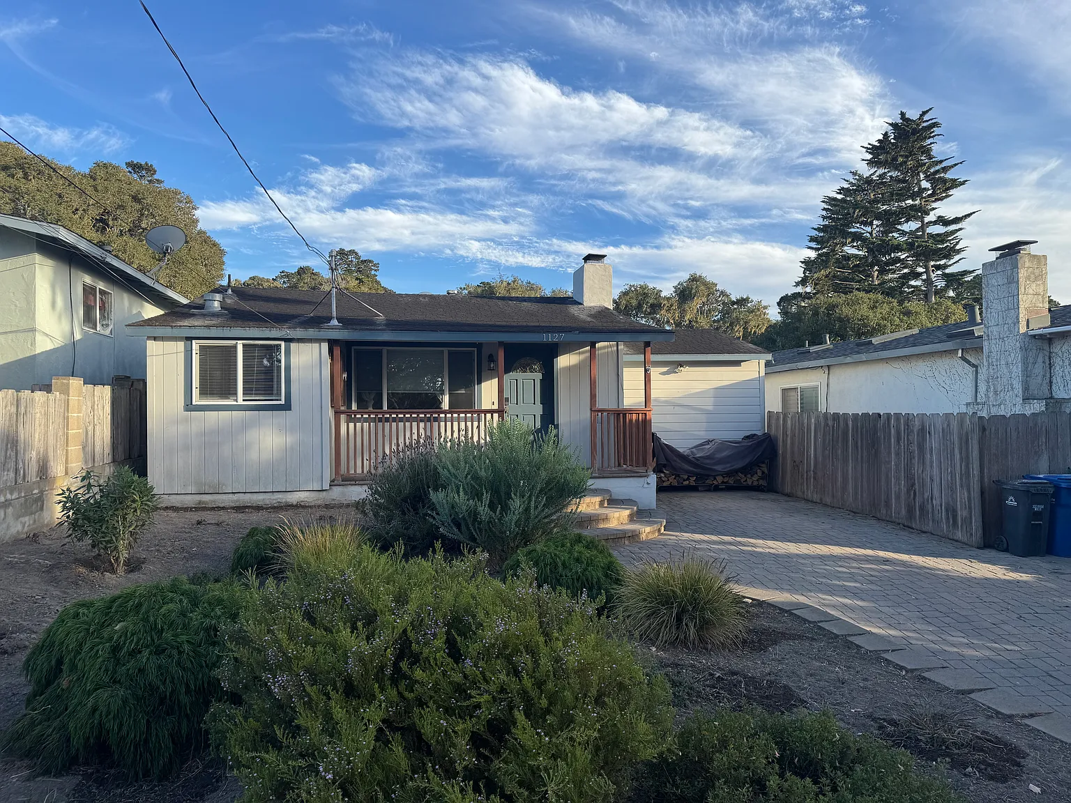 3 bed, 1584 sqft, $5,200 — Photo 1