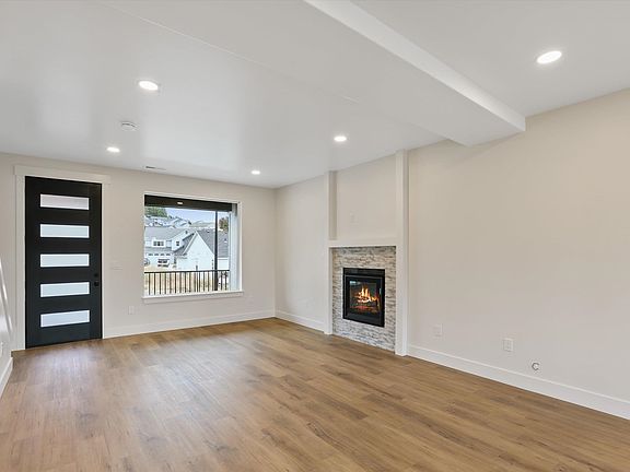 5th image of 2676 S Homestead Ln