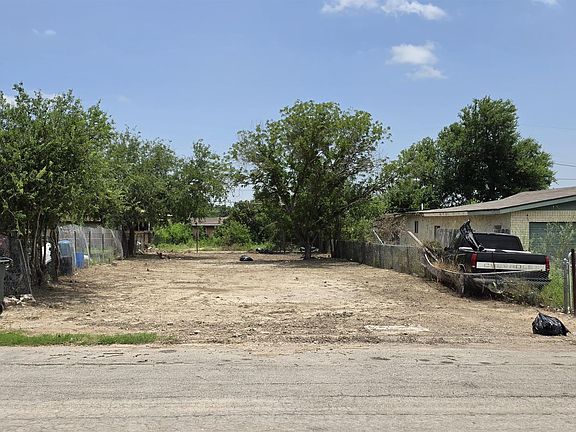 3rd image of 505 E Cortinas St #3
