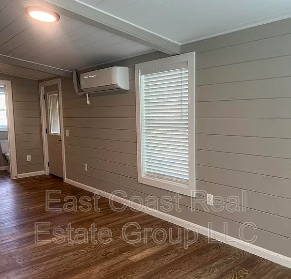 18061 Crampton Ln — Photo 17