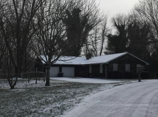 5 Cedar View Ln, Fraziers Bottom, WV 25082